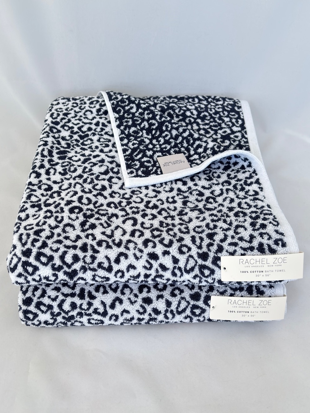 NWT Rachel Zoe Leopard Bath Towels Set of 2 Animal Cheetah Print MobWife